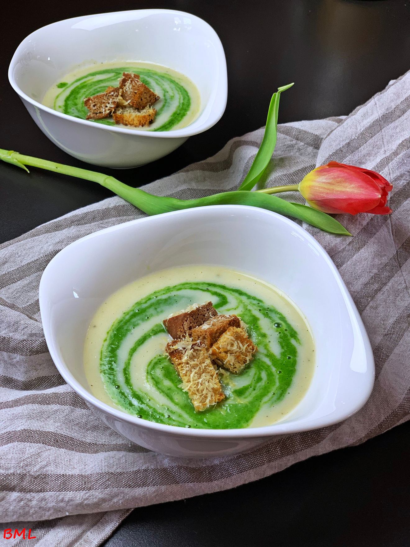 Fenchel-Spinat-Suppe mit Parmesan-Croutons…Samtige Fenchelsuppe nach ...