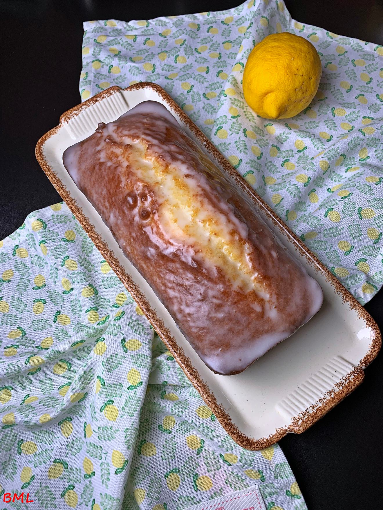 Zitronenkuchen, getränkt…einfacher Kastenkuchen | Backen mit Leidenschaft